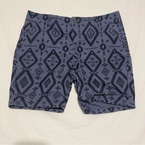 Roebuck & Co Men’s Shorts Size 40 Blue Aztec Tribal Print Cotton Casual Wear